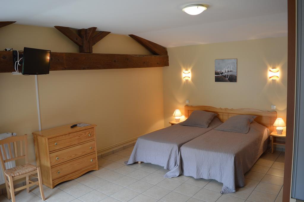 Cote Midi Chambre D'Hote Chaneins Exterior photo